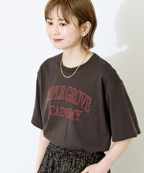 AMERICAN HOLIC（アメリカンホリック）の「バイオウォッシュ加工ロゴTシャツ（Tシャツ/カットソー・レディース・ブルー/ブラック/レッド・FREE）」の3枚目の写真