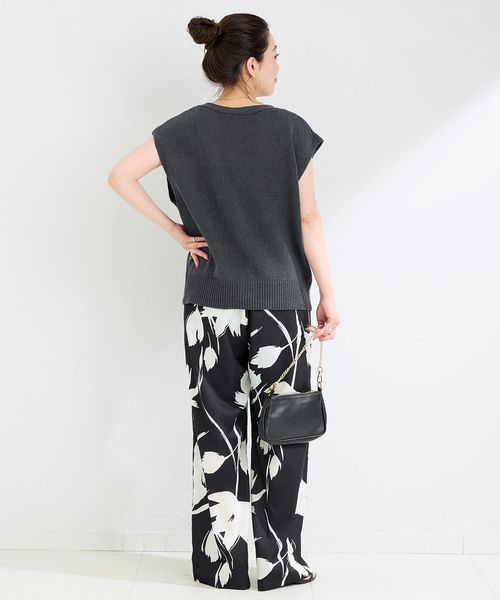 B.C STOCK（ベーセーストック）の「リネン混天竺ベスト（ベスト・レディース・チャコールグレー/ベージュ/ホワイト・FREE）」の6枚目の写真