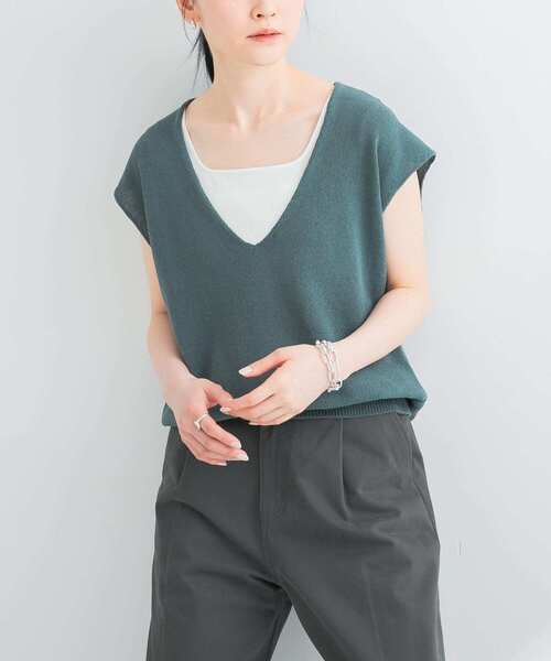 URBAN RESEARCH(アーバンリサーチ)の「リネンコットンVネックニットベスト(ベスト・レディース・オフホワイト/ベージュ/ブルー系その他・FREE)」の18枚目の写真