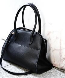 AULENTTI（オウレンティ）ボストンバッグ