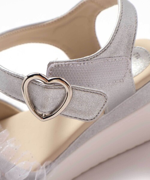 SLAP SLIP（スラップスリップ）の「キラキラくしゅくしゅチュールお花モチーフ付きウェッジソールサンダル(16~21cm)（サンダル・キッズ・グレー/パープル・20.0cm/21.0cm/16.0cm/19.0cm/17.0cm/18.0cm）」の10枚目の写真