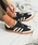 adidas�i�A�f�B�_�X�j�́u�yadidas�zSAMBA OG�@W�i�X�j�[�J�[�j�v�b�u���b�N