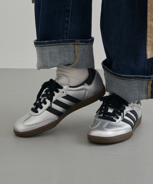 adidas(アディダス)の「【adidas】SAMBA OG W(スニーカー・レディース・ブラック/レオパード/シルバー/シルバー系その他2・23cm/23.5cm/24cm/24.5cm/25cm/25.5cm/26cm/26.5cm/27cm/27.5cm/22.5cm)」の14枚目の写真