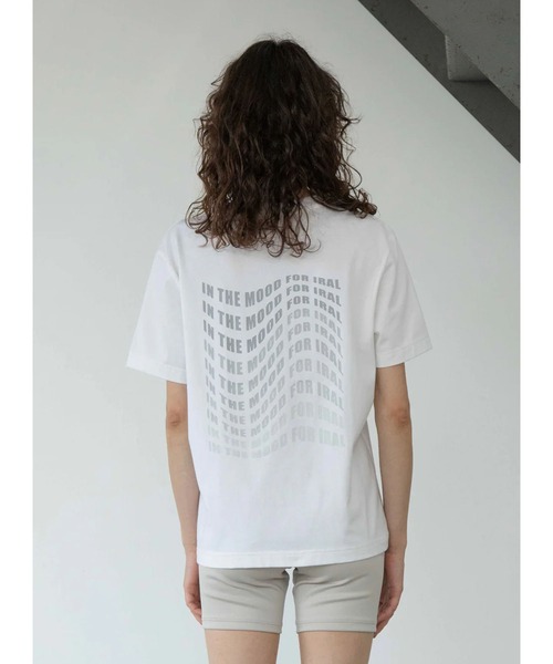 IRAL(アイラル)の「【UNISEX ITEM】GRADATION BACK PRINT T-SHIRTS(Tシャツ/カットソー・レディース・ホワイト/ブラック・FREE)」の10枚目の写真