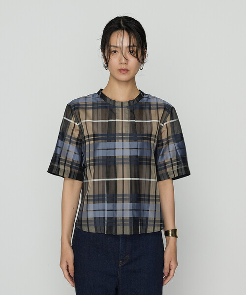 K.T KIYOKO TAKASE(キヨコタカセ)の「シルクオーガンジードビーチェック タックプルブラウス(シャツ/ブラウス・レディース・ブラウン系その他/ブルー系その他・9号/11号)」の10枚目の写真