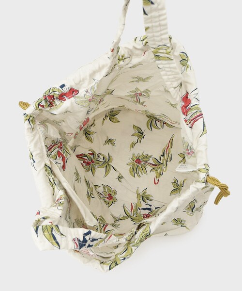 TAKEO KIKUCHI（タケオキクチ）の「【NAPRON】SUMMER PATTERN PATIENTS BAG（トートバッグ・メンズ・アイボリー系/ネイビー系/グリーン系その他2・00）」の8枚目の写真
