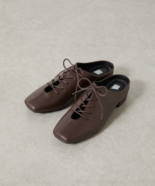 COLONY 2139(コロニートゥーワンスリーナイン)の「レースアップミュール(サンダル・レディース・ブラック/ブラウン・MEDIUM/LARGE)」の9枚目の写真