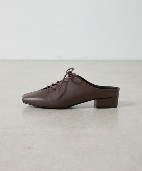 COLONY 2139(コロニートゥーワンスリーナイン)の「レースアップミュール(サンダル・レディース・ブラック/ブラウン・MEDIUM/LARGE)」の8枚目の写真