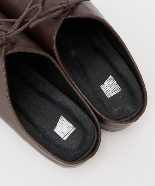 COLONY 2139(コロニートゥーワンスリーナイン)の「レースアップミュール(サンダル・レディース・ブラック/ブラウン・MEDIUM/LARGE)」の13枚目の写真