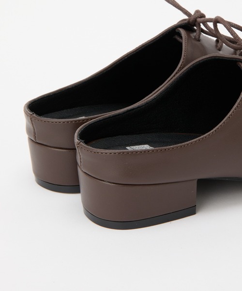 COLONY 2139(コロニートゥーワンスリーナイン)の「レースアップミュール(サンダル・レディース・ブラック/ブラウン・MEDIUM/LARGE)」の12枚目の写真