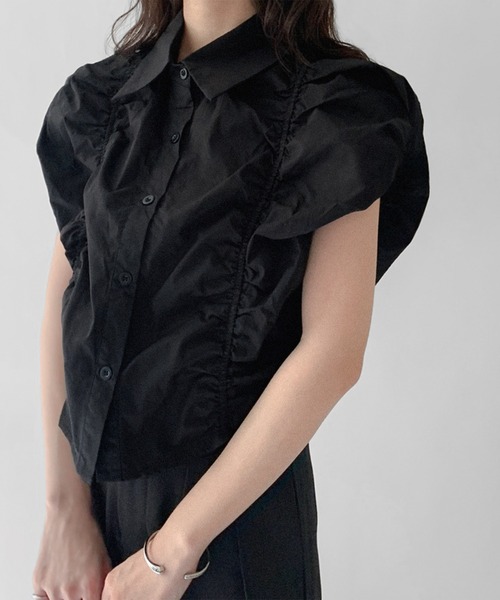 on:nue（オンニュ）の「【on:nue】[着用動画あり！/3色展開] シャーリングボリュームノースリーブブラウス（シャツ/ブラウス・レディース・ブラック/ベージュ/ホワイト・FREE）」の16枚目の写真