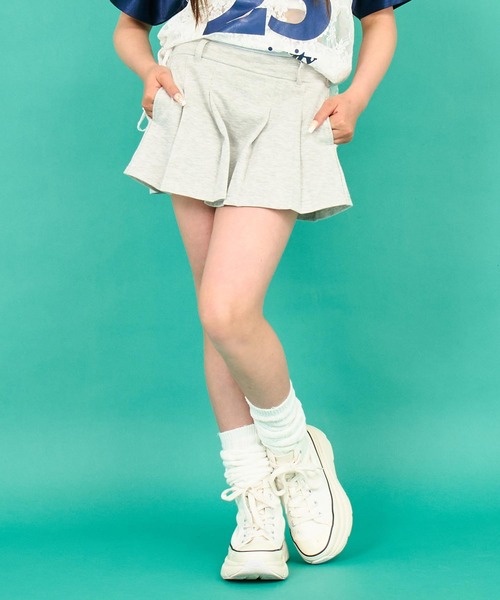 ANAP GiRL(アナップガール)の「ANAPR+S(リラスポ)スウェットプリーツスカート(スカート・キッズ・ライトグレー/ブラック/パープル・XS/S/M)」の3枚目の写真