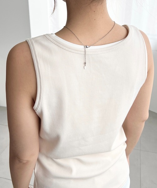moment+(モーメントプラス)の「ヘンリータンク+ベーシックタンク2枚セット(Tシャツ/カットソー・レディース・ネイビー/ブラック/アイボリー/杢グレー/レッド/ピンク・M/L)」の17枚目の写真