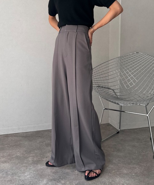 NOGLE(ノグル)の「【NOGLE/ノグル】センタータックスラックス(スラックス・レディース・グレー/アイボリー/ブラウン/ブラック・S/M)」の17枚目の写真