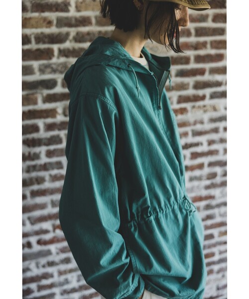 BEAMS PLUS(ビームスプラス)の「ハイデンシティ クロス ガーメントダイ アノラック パーカー(ブルゾン・メンズ・ラベンダー/ミント/レッド系その他/オレンジ系その他4・M/L/XL/S)」の19枚目の写真