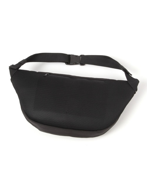 GLOBAL WORK（グローバルワーク）の「撥水ボディBAG/キッズ/577699（ボディバッグ/ウエストポーチ・キッズ・ブラック/オフホワイト・FREE）」の15枚目の写真