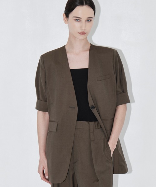 THE TOKYO(ザトウキョウ)の「【THE TOKYO/ザトウキョウ】Half Sleeve Collarless Jacket/ハーフスリーブカラーレスジャケット/SET UP(セットアップ)(テーラードジャケット・レディース・ブラウン/チャコールグレー・FREE)」の1枚目の写真