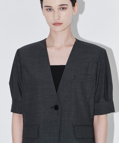 THE TOKYO(ザトウキョウ)の「【THE TOKYO/ザトウキョウ】Half Sleeve Collarless Jacket/ハーフスリーブカラーレスジャケット/SET UP(セットアップ)(テーラードジャケット・レディース・ブラウン/チャコールグレー・FREE)」の6枚目の写真