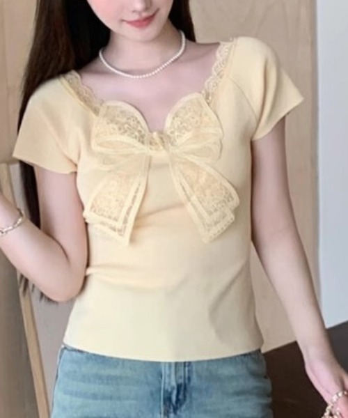 gossip!ロサンゼルス(ゴシップロサンゼルス)の「Y2K レースボウ ニットトップス(Tシャツ/カットソー・レディース・ベージュ/ピンク/ホワイト・FREE)」の2枚目の写真