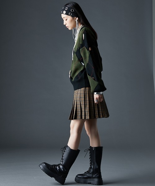 GEVS.(ジェイヴィス)の「オープンワークアーガイルニット<大きいサイズ有>GEVS.(ニット/セーター・レディース・アイボリー系/グレー系/カーキ系・M/L/LL/3L/4L/5L)」の15枚目の写真