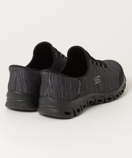 SKECHERS（スケッチャーズ）の「【別注】スケッチャーズ  GLIDE-STEP - PEAK 限定コラボ（スニーカー・レディース・ブラック×ブラック・23.5cm/24.5cm/23.0cm/24.0cm/25.0cm）」の2枚目の写真