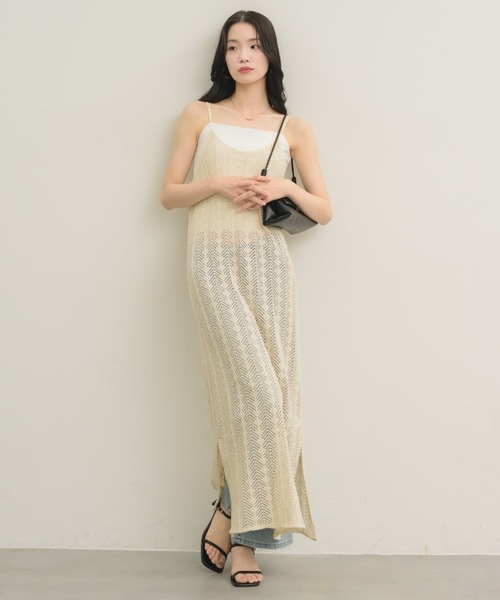 NEUNA(ヌナ)の「クロシェニットキャミワンピース(ワンピース・レディース・アイボリー/ブラック・FREE)」の17枚目の写真