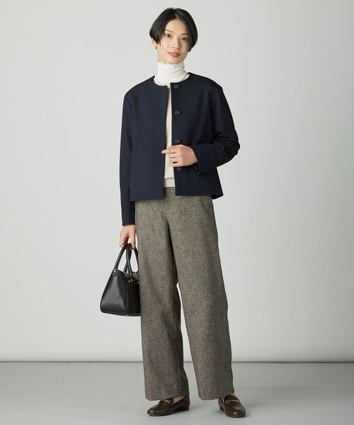 J.PRESS Ladies(J.プレス レディス)の「Cotton Wool ボートネック ニット(ニット/セーター・レディース・オレンジ系/ワイン系/パイングリーン系/ベージュ系・SMALL)」の14枚目の写真