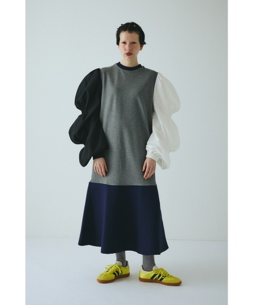 HeRIN.CYE(ヘリンドットサイ)の「Shirring balloon sleeves dress シャーリングバルーンスリーブドレス(ワンピース・レディース・イエロー系その他/ブラック/グレー系その他・FREE)」の3枚目の写真