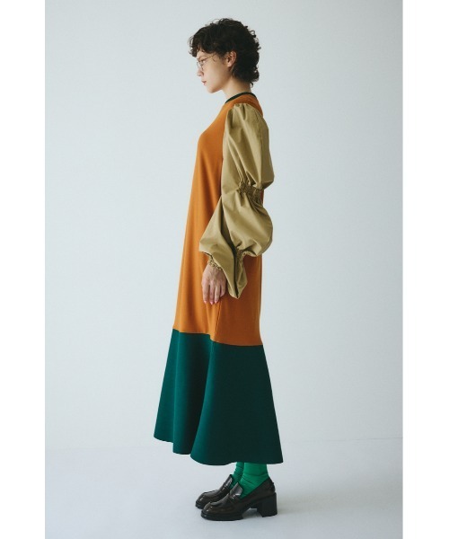 HeRIN.CYE(ヘリンドットサイ)の「Shirring balloon sleeves dress シャーリングバルーンスリーブドレス(ワンピース・レディース・イエロー系その他/ブラック/グレー系その他・FREE)」の22枚目の写真