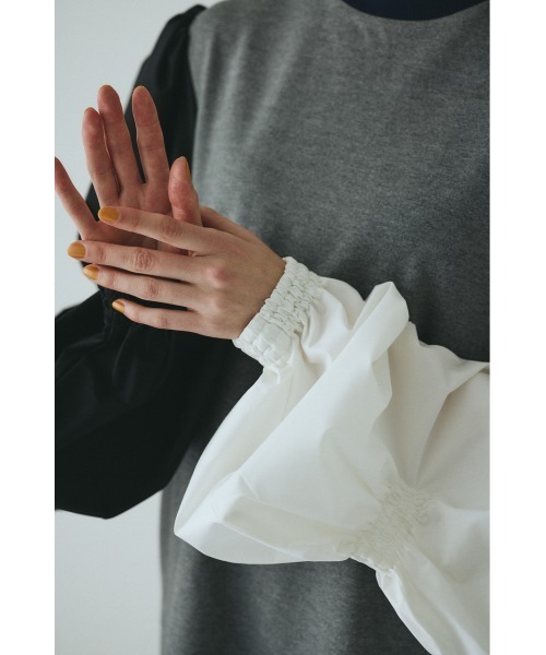 HeRIN.CYE(ヘリンドットサイ)の「Shirring balloon sleeves dress シャーリングバルーンスリーブドレス(ワンピース・レディース・イエロー系その他/ブラック/グレー系その他・FREE)」の6枚目の写真