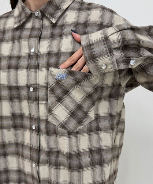 fredy emue(フレディエミュ)の「オンブレーチェックシャツブルゾン(シャツ/ブラウス・レディース・イエロー系その他/ブラウン系その他・38)」の22枚目の写真