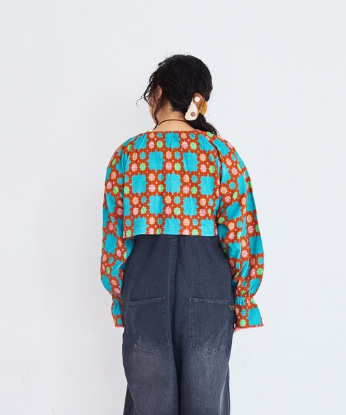 MARKEY'S（マーキーズ）の「総柄ワッフルボリュームスリーブボレロ/おとな（カーディガン/ボレロ・レディース・ホワイト系その他/ブラウン系その他・160cm）」の6枚目の写真