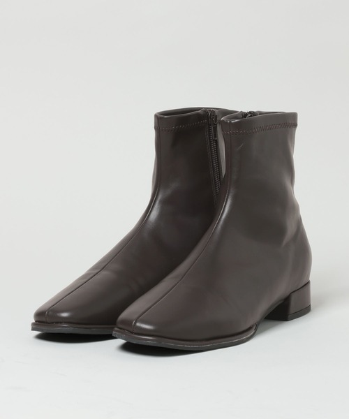 A part by（アパートバイ）の「フラットショートブーツ（ブーツ・レディース・ブラック/ブラウン・MEDIUM/LARGE）」の3枚目の写真