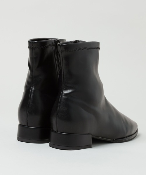 A part by（アパートバイ）の「フラットショートブーツ（ブーツ・レディース・ブラック/ブラウン・MEDIUM/LARGE）」の8枚目の写真