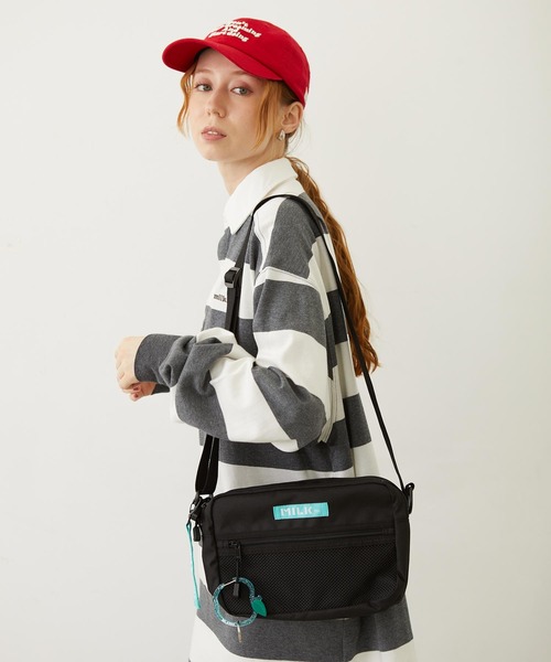 MILKFED.(ミルクフェド)の「GLITTER APPLE CARABINER(キーホルダー・レディース・ライトグリーン・ONE SIZE)」の14枚目の写真