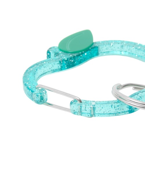 MILKFED.(ミルクフェド)の「GLITTER APPLE CARABINER(キーホルダー・レディース・ライトグリーン・ONE SIZE)」の4枚目の写真