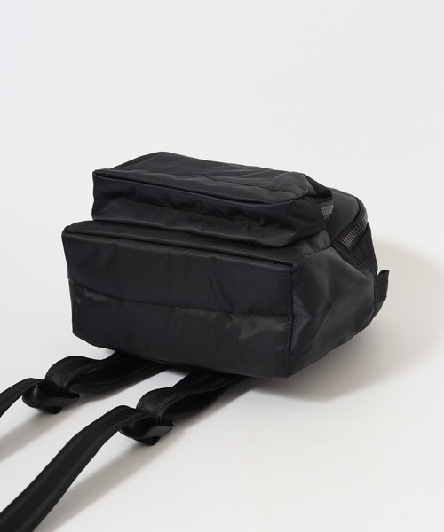 HUNTER（ハンター）の「HUNTER NYLON MINI BACKPACK ナイロン クラシック ミニ バックパック（バックパック/リュック・レディース・ブラック/ピンク/ミント・FREE）」の19枚目の写真