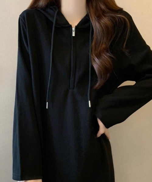 cammie(キャミー)の「ハーフジップフード付きワンピース(ワンピース・レディース・ブラック/キャメル・L/M)」の6枚目の写真