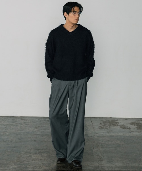 LURAKU（ルラク）の「【LURAKU】Brushed Wool V-neck Knit / LURAKU ブラッシュドウールVネックニット（ニット/セーター・メンズ・ネイビー/グレー/ブラック・SMALL/MEDIUM/LARGE）」の19枚目の写真