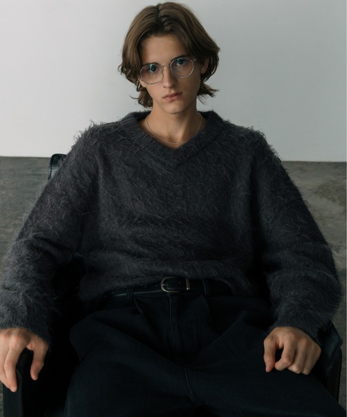 LURAKU（ルラク）の「【LURAKU】Brushed Wool V-neck Knit / LURAKU ブラッシュドウールVネックニット（ニット/セーター・メンズ・ネイビー/グレー/ブラック・SMALL/MEDIUM/LARGE）」の21枚目の写真