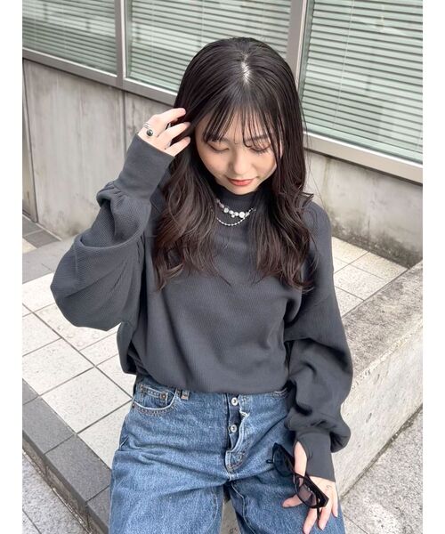 Ungrid（アングリッド）の「【WEB限定】スリーブボリュームワッフルロングスリーブTee（Tシャツ/カットソー・レディース・チャコールグレー/ネイビー/ブラウン/ボルドー/ピンク/アイボリー・FREE）」の3枚目の写真