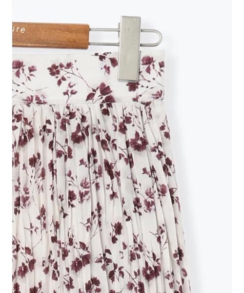 Lugnoncure（ルノンキュール）の「花柄クリンクルギャザースカート《2025autumn catalog item》（スカート・レディース・ブラック/ブラウン/オフホワイト・F）」の17枚目の写真