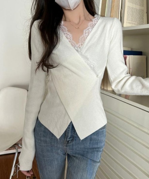 Miniministore(ミニミニストア)の「レースリブニット レディース Vネック(ニット/セーター・レディース・ブラック/ホワイト・FREE)」の4枚目の写真