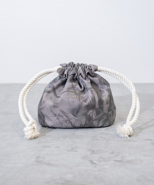 Dickies（ディッキーズ）の「【Dickies】DK TC TWILL DRAWSTRING BAG MN / ディッキーズ ドローストリング バッグ（ハンドバッグ・メンズ・ブラウン系カモフラージュ/レッド/グレー系カモフラージュ・FREE）」の3枚目の写真