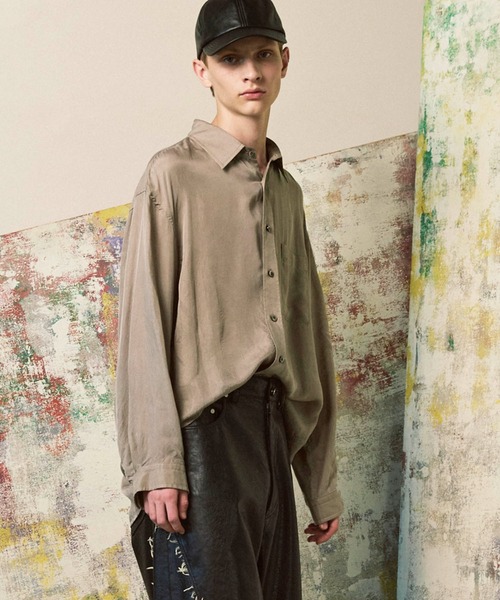 MAISON SPECIAL（メゾンスペシャル）の「《UNISEX》Prime-Over Cupra Regular Collar Shirt/プライムオーバーキュプラレギュラーカラーシャツ【MAISON SPECIAL/メゾンスペシャル】（シャツ/ブラウス・メンズ・グレイッシュベージュ/ブラック/ブラウン・0/1/2）」の3枚目の写真