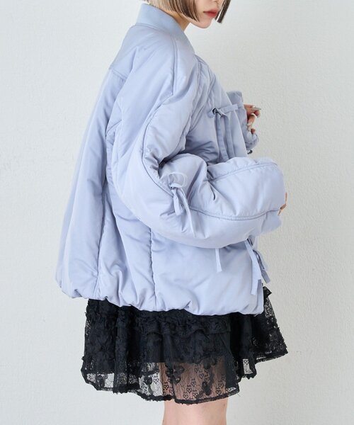 w closet（ダブルクローゼット）の「中綿リボンブルゾン（ブルゾン・レディース・ピンク/サックスブルー/ブラック/アイボリー・FREE）」の10枚目の写真