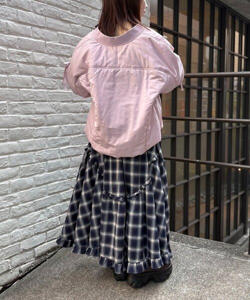 w closet（ダブルクローゼット）の「中綿リボンブルゾン（ブルゾン・レディース・ピンク/サックスブルー/ブラック/アイボリー・FREE）」の19枚目の写真