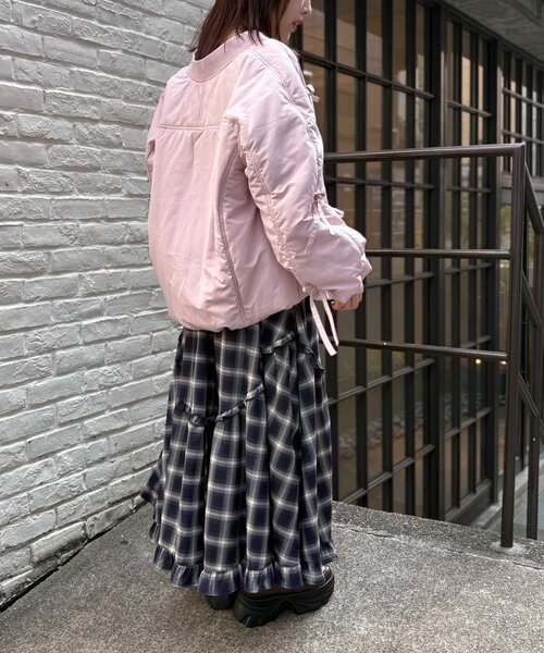 w closet（ダブルクローゼット）の「中綿リボンブルゾン（ブルゾン・レディース・ピンク/サックスブルー/ブラック/アイボリー・FREE）」の20枚目の写真