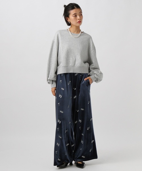 BAYFLOW（ベイフロー）の「バックオープンショートスウェット（スウェット・レディース・グレー/ネイビー/イエロー・FREE）」の9枚目の写真