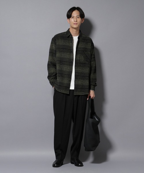 NANO universe（ナノユニバース）の「微起毛ワイド2タックテーパードパンツ（スラックス・メンズ・ブラック/ネイビー/チャコール・S/M/L）」の12枚目の写真